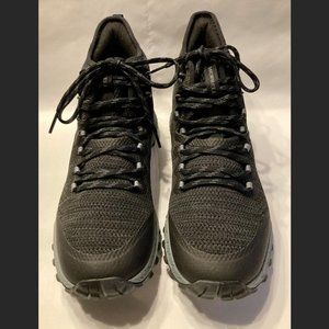 BRAND NEW -- Merrell Women's Bravada Mid-ankle Waterproof Hiking Boot, 9